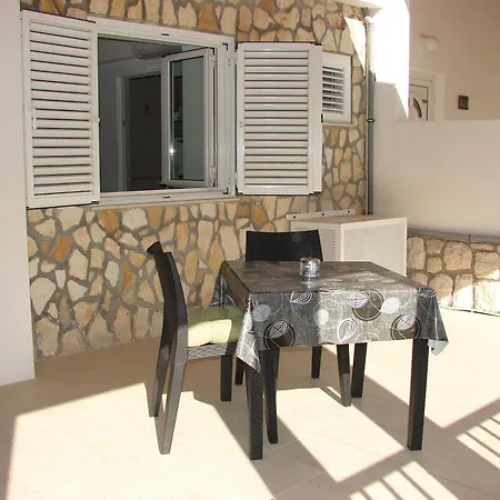 Bruna Apartment Rab Town